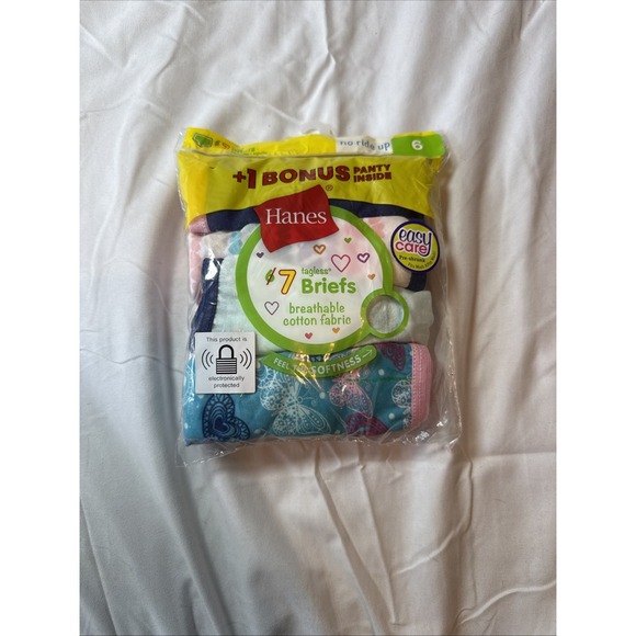 Hanes Other - Hanes Girls Assorted Briefs, Size 6, 7 pk